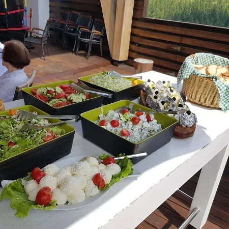 Private Farra - Vucko 4*