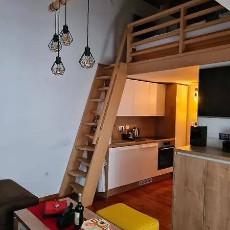 Private Farra - Vucko Τζαχορίνα